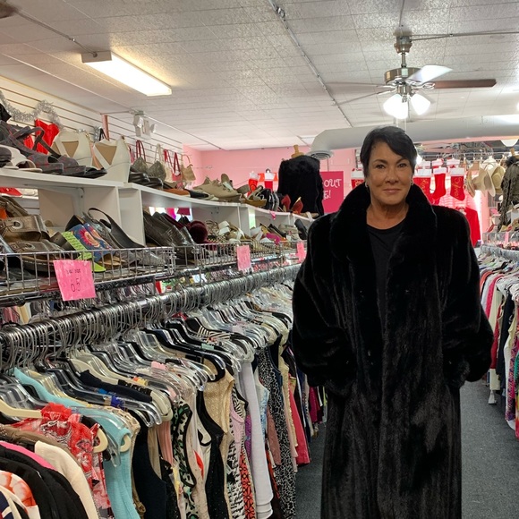 Black Mink Coat - Picture 1 of 6